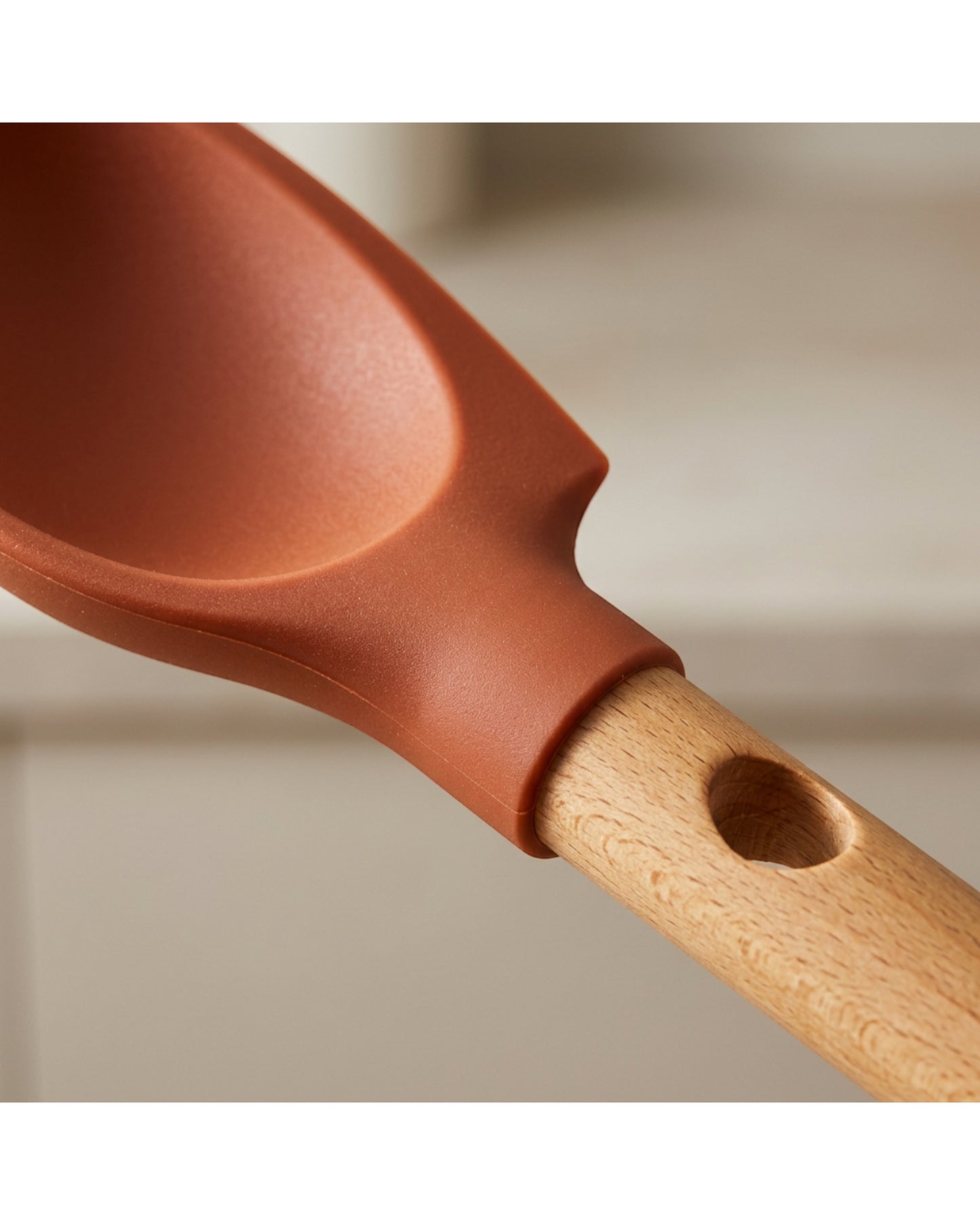 Heoub Wood-Handle Silicone Deep Spoonula 32 cm Terracotta - Detail view