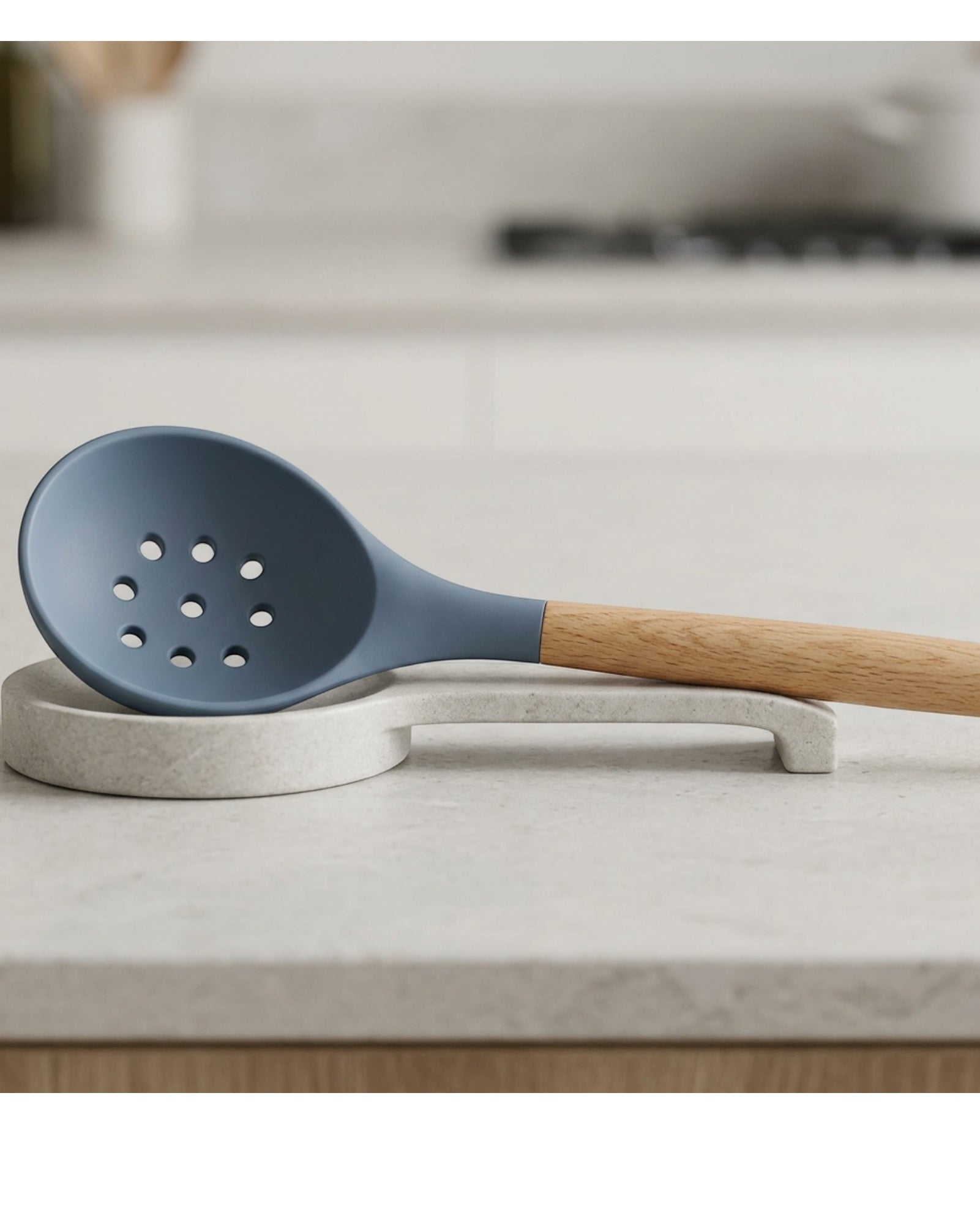 Heoub Wood-Handle Silicone Perforated Scoop 32 cm Slate Blue - Lifestyle view
